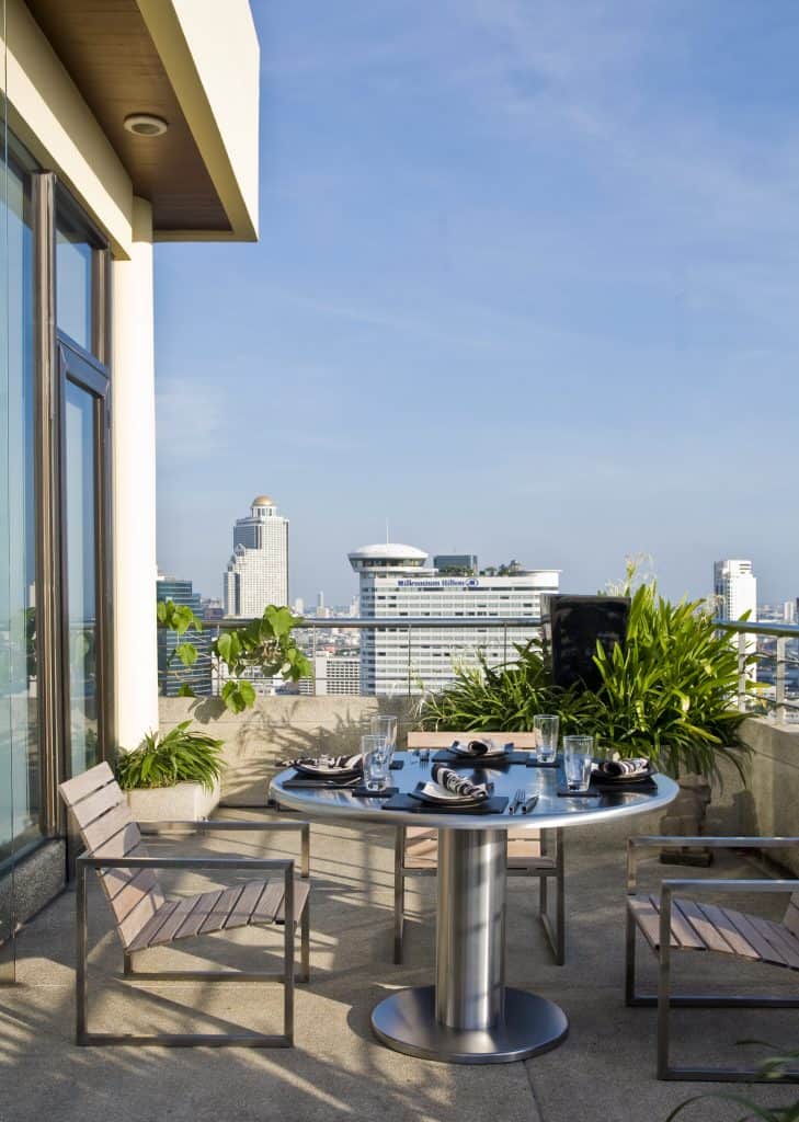 ultradine-teppanyaki-table-apartment-balcony