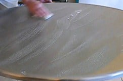 stainless-steel-teppanyaki-cleaning