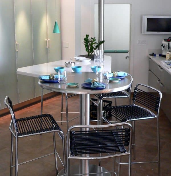 bistro-style-ultradine-teppanyaki-table